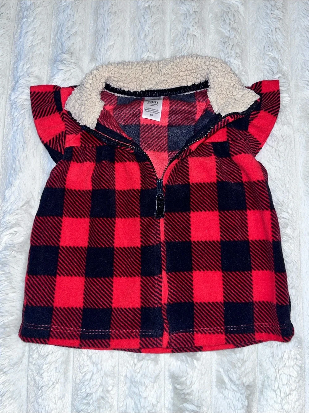 Carter’s Girl’s 18M Fleece Vests Bundle